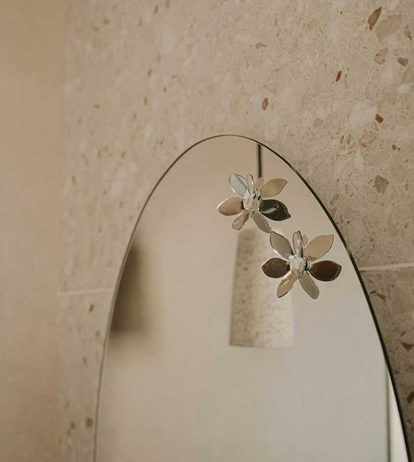 The bathroom of Villa Anemona