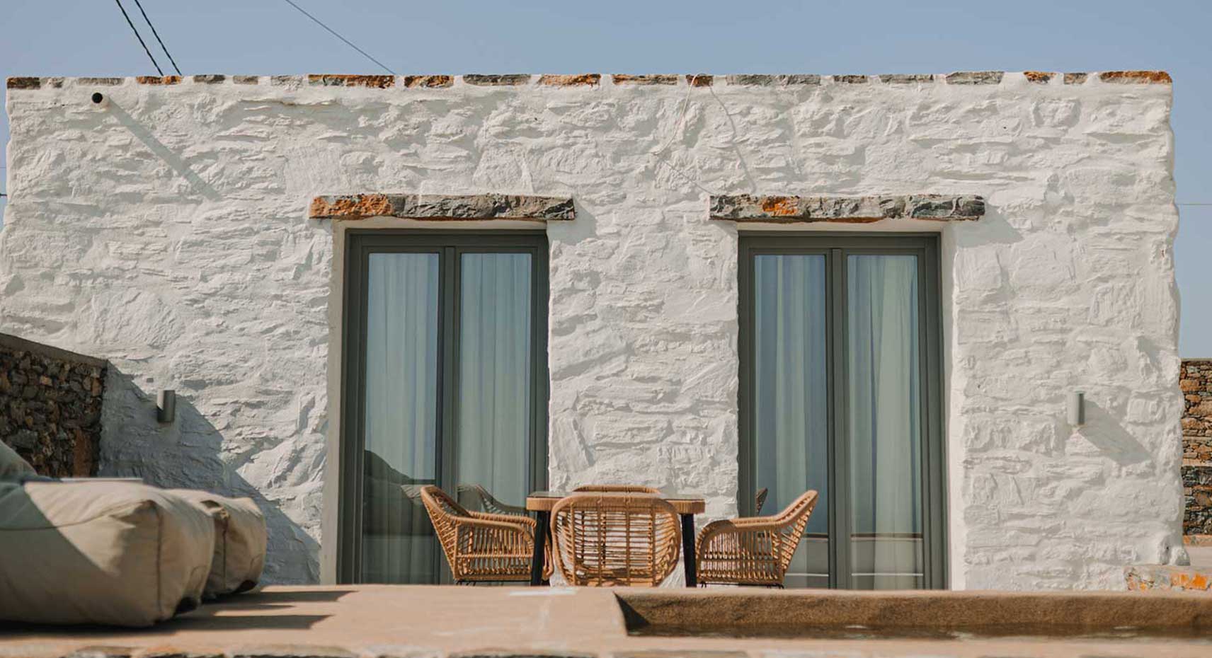 Outdoor living room at Villa Anemona