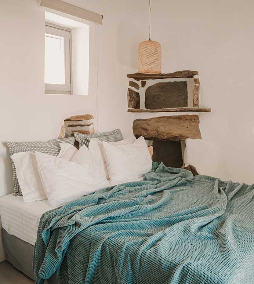 The second bedroom of Villa Anemona in Folegandros